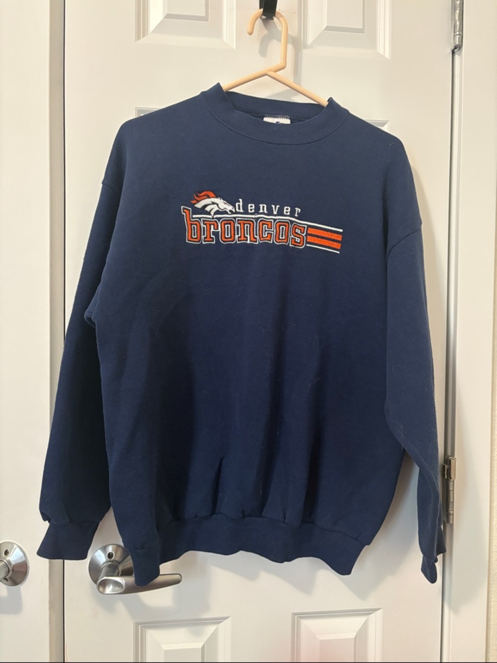 Men's Navy Broncos Crewneck Sweatshirt